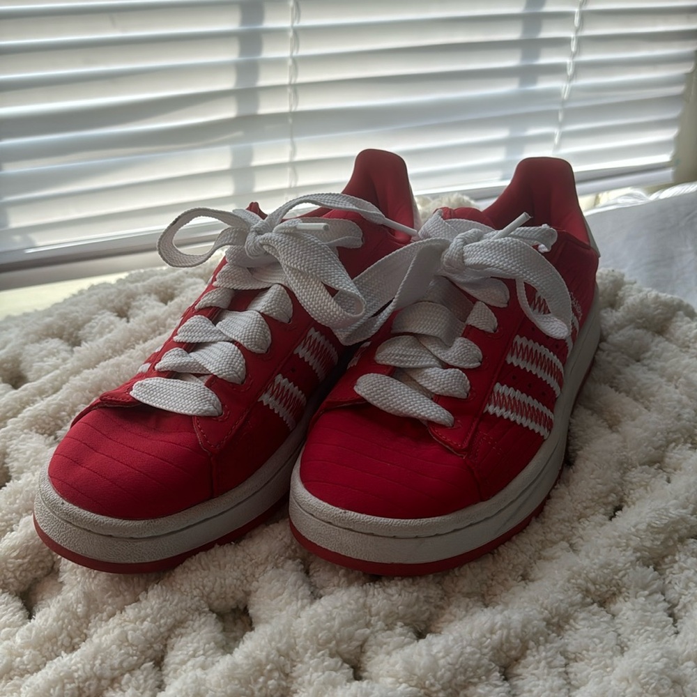 Adidas Campus 00's Red